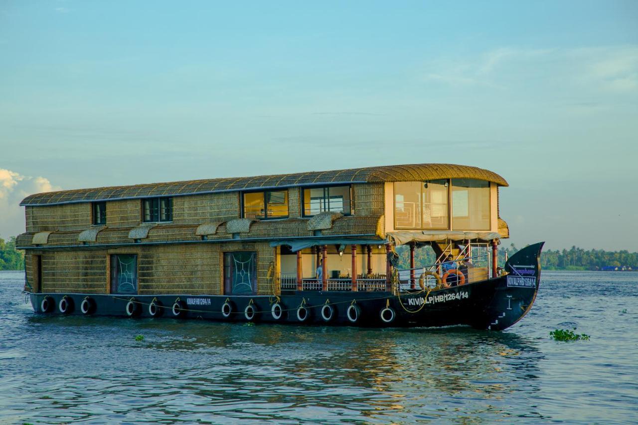 Harmony Houseboats Otel Alappuzha Dış mekan fotoğraf