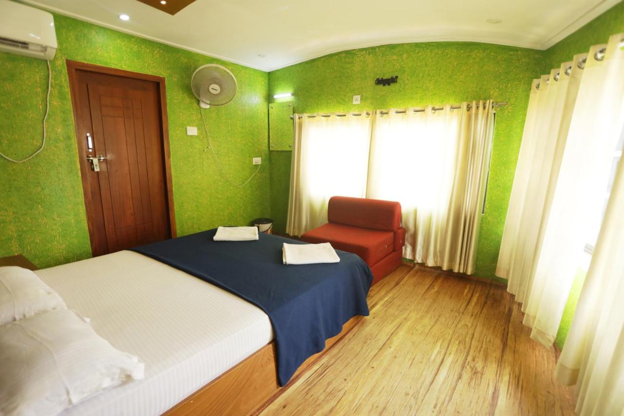 Harmony Houseboats Otel Alappuzha Dış mekan fotoğraf