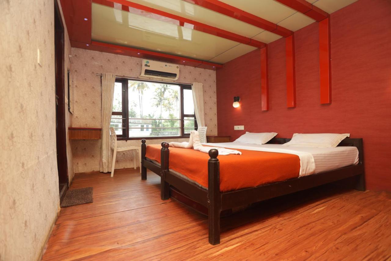 Harmony Houseboats Otel Alappuzha Dış mekan fotoğraf