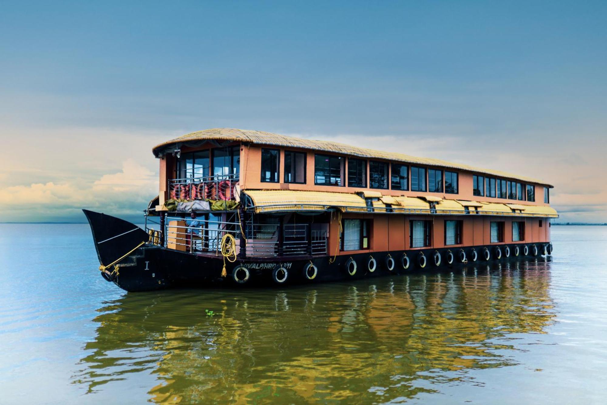Harmony Houseboats Otel Alappuzha Dış mekan fotoğraf